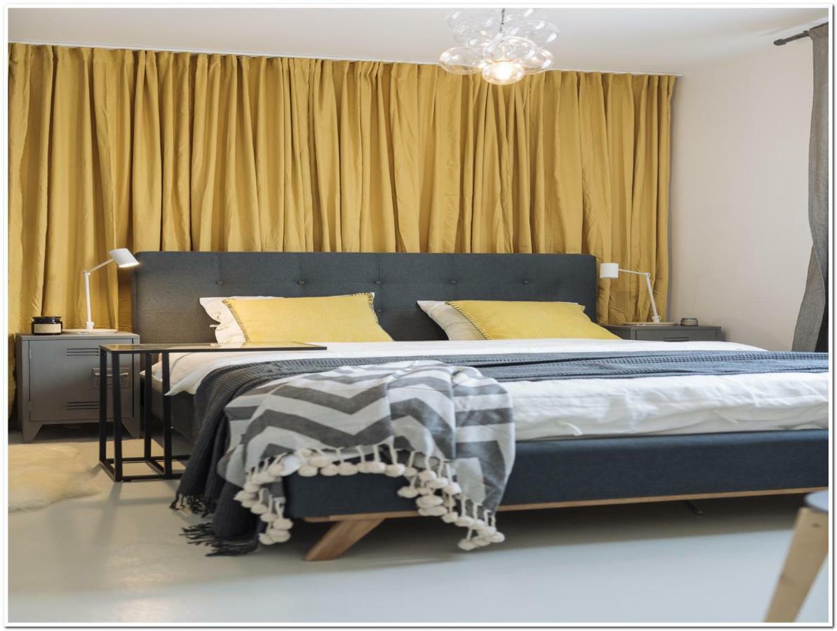 Old Town Cosy Studio Bukares Bagian luar foto
